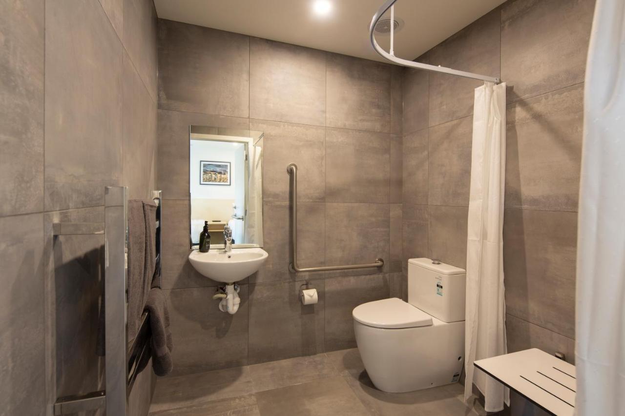 Harvest Park Studios Workers Accommodation Кромуел Екстериор снимка